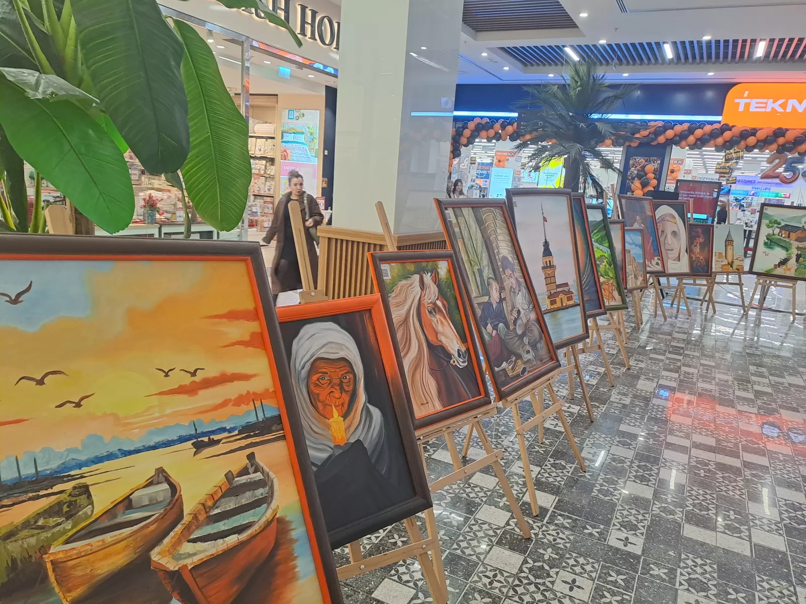 ELAZIĞ DA  ANLAMLI RESİM SERGİSİ